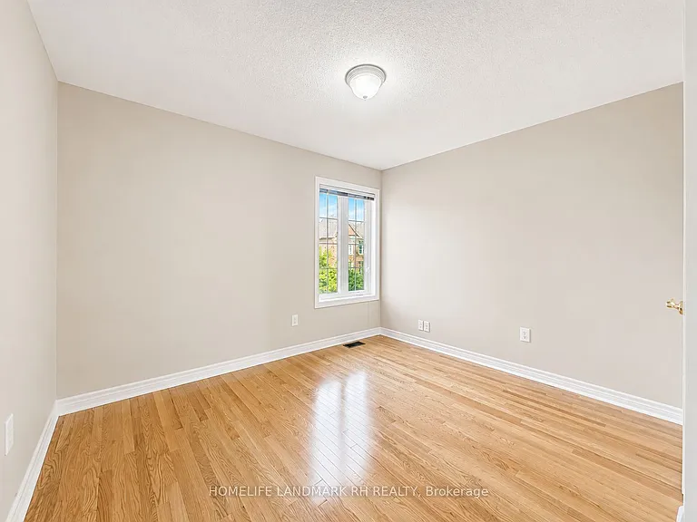 45 Ivory Silk Dr — Photo 17