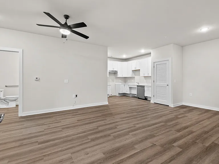 223 S 11th St #106 — Photo 23