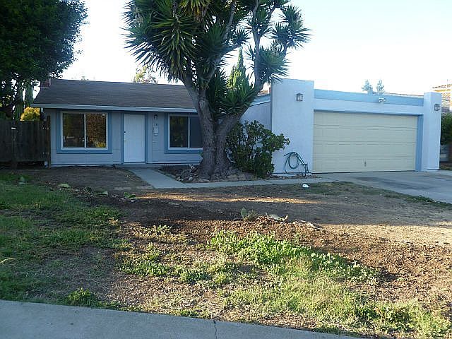 1st image of 1741 Silvertree Dr