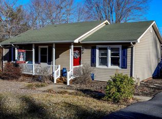 58 Hayrick Rd, Waynesboro, VA 22980