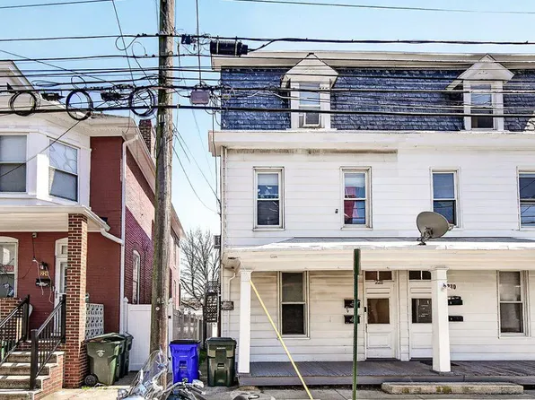 228 S Locust St #A, Hagerstown, MD 21740