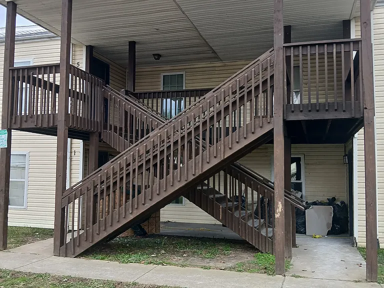 1900 Ramser Ct #8 — Photo 3