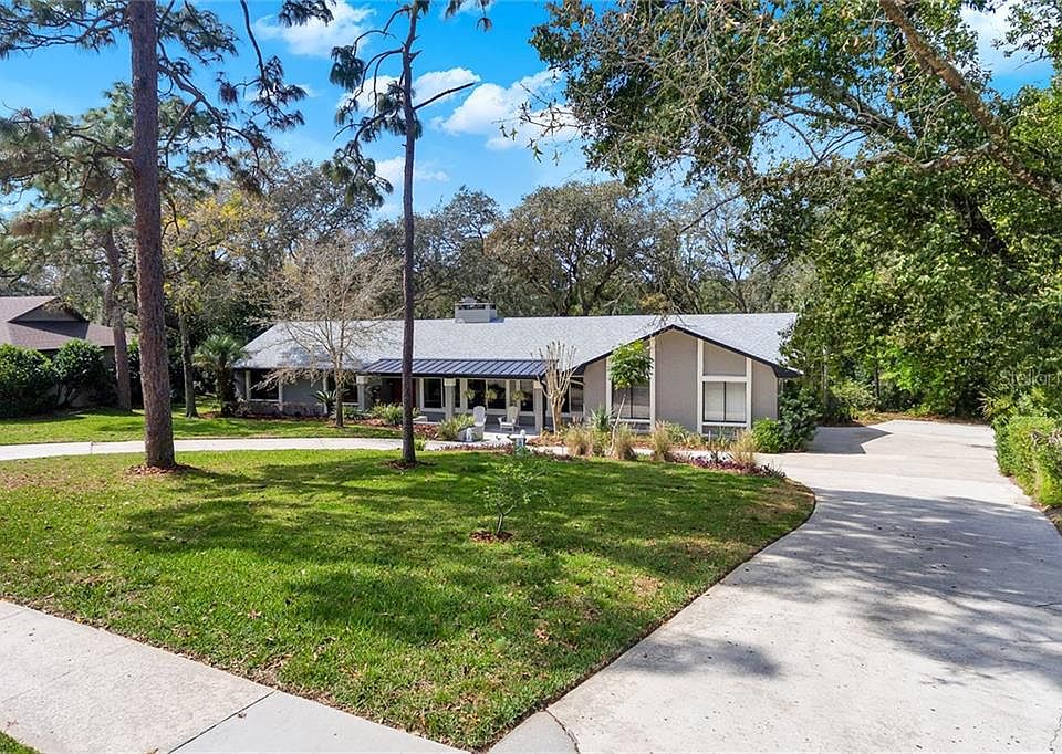 1st image of 807 S Sweetwater Blvd
