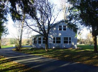 301 Westmoreland Ave, Rockford, IL 61102