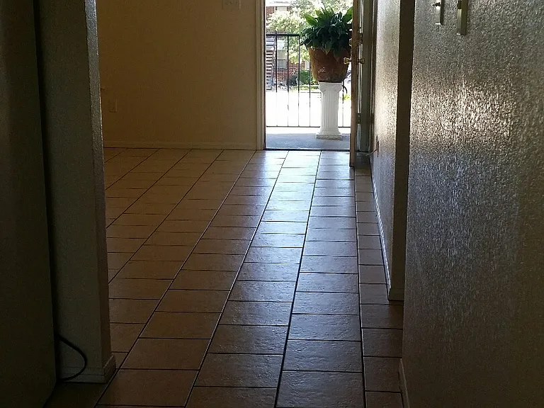 1102 Circle M Dr #C — Photo 11