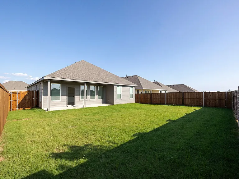 2220 Pommel Ln — Photo 34