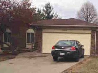 34306 Centennial Ct, Sterling Heights, MI 48312