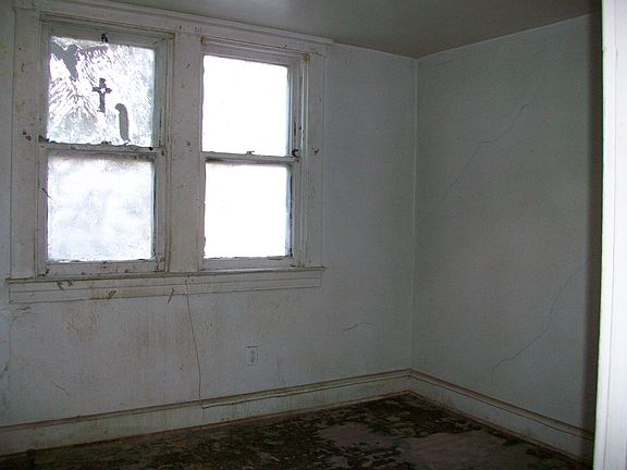 Additional Bedroom