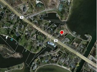 2740 Shadywood Rd, Excelsior, MN 55331