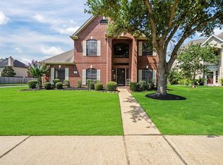 4210 Watercolor Cv, Pasadena, TX 77505