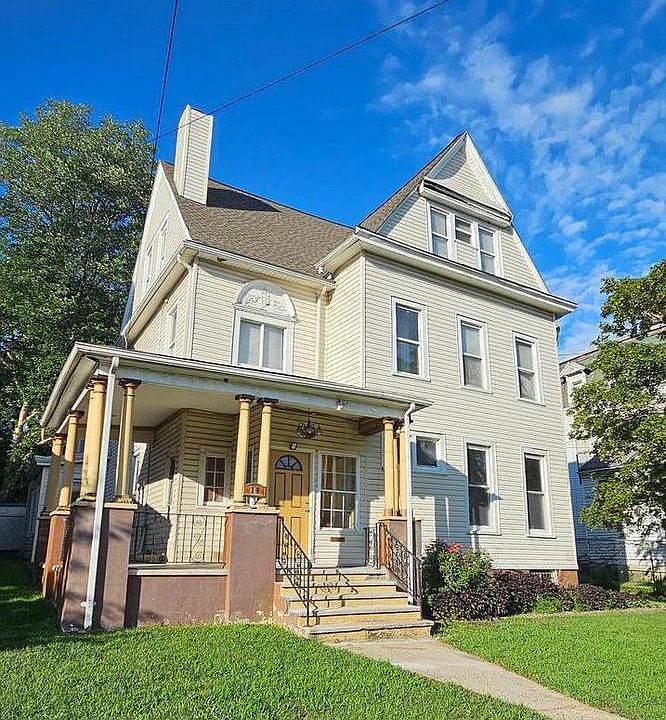 1st image of 310 Bellevue Ave