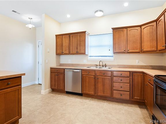5th image of 68 Westminster Pl