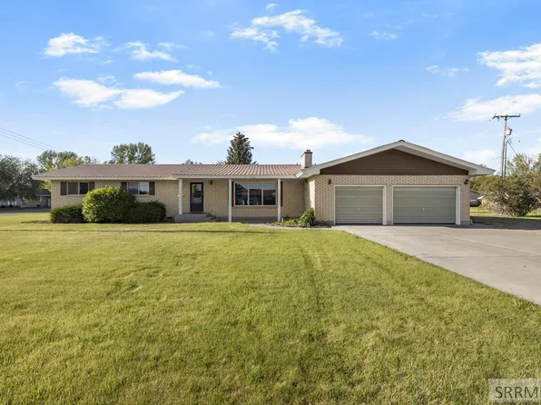 126 W 3 S, Sugar City, ID 83448