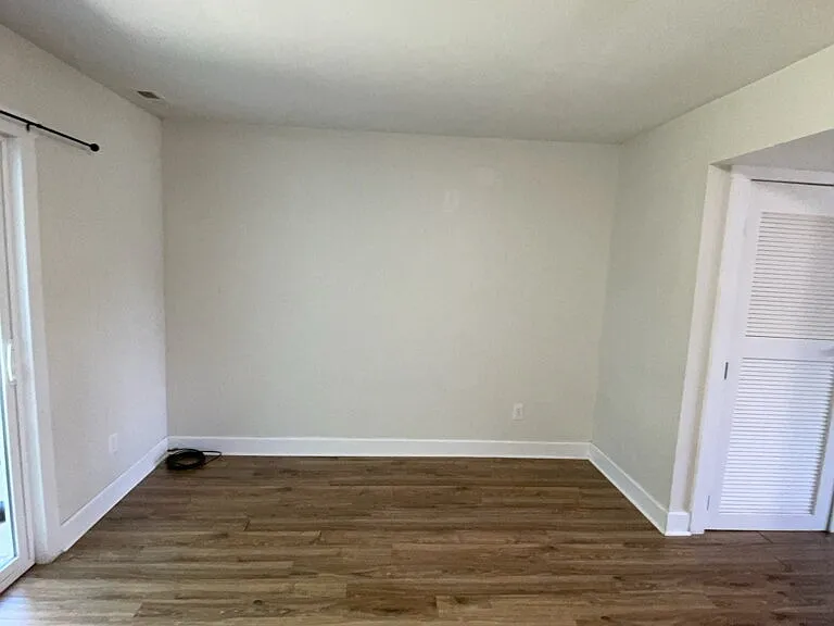 80 Balsam Rd — Photo 4