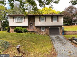 300 Rosedale Ave, Highspire, PA 17034
