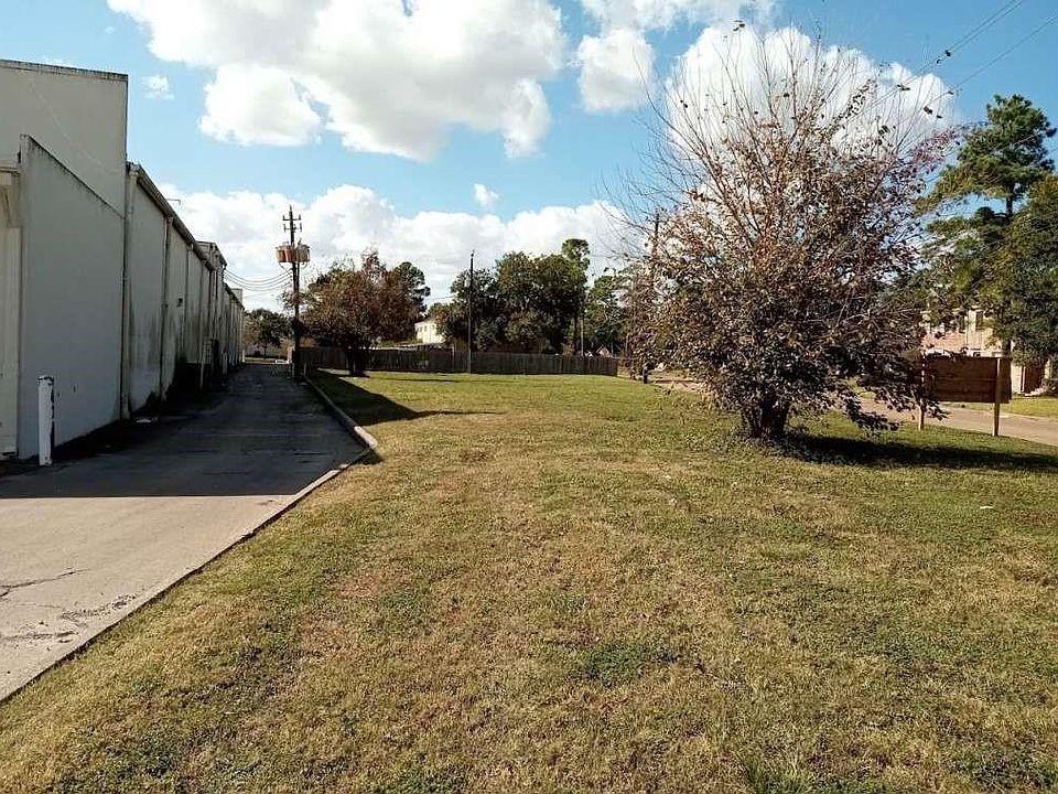 2nd image of 0 Maple Hill Dr