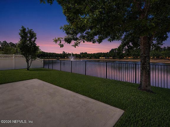 5th image of 4143 GRAYFIELD Lane