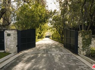 1652 Mandeville Canyon Rd, Los Angeles, CA 90049