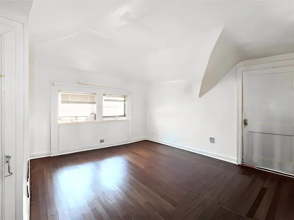 84-72 151st Street image 14 of 24