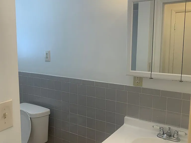 228 Locust Ave — Photo 8