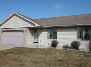 2131 Purple Aster Ln, Janesville, WI 53546
