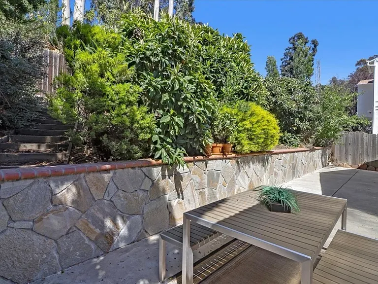 6600 Outlook Ave — Photo 13