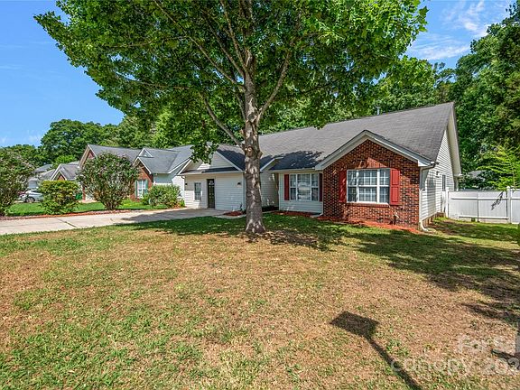 2nd image of 3210 Meadow Stone Ct