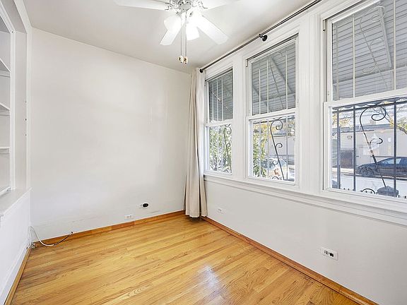 4th image of 2244 43rd St