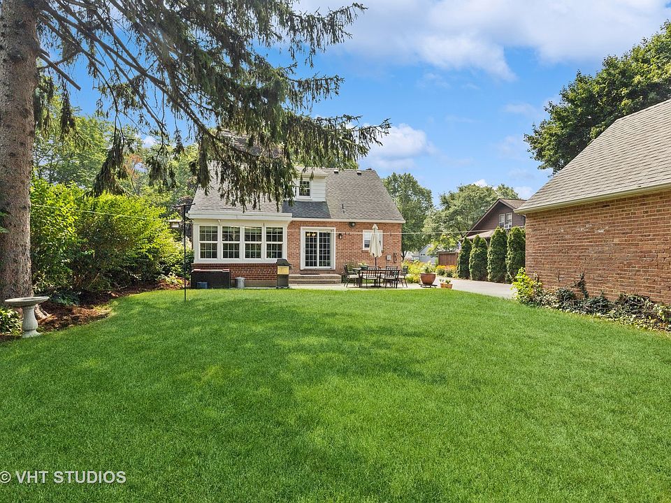 120 Pomeroy Ave, Crystal Lake, IL 60014 Zillow