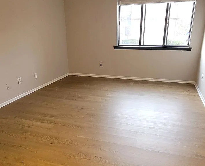 522 Woodmill Dr — Photo 19