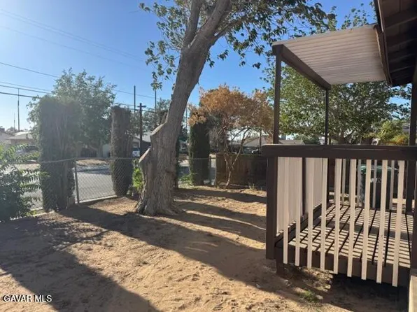 43428 6th St E, Lancaster, CA 93535