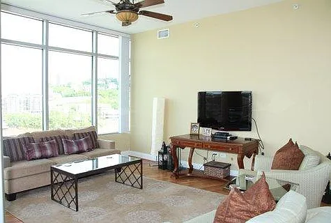 400 Riverboat Row #1101 — Photo 2