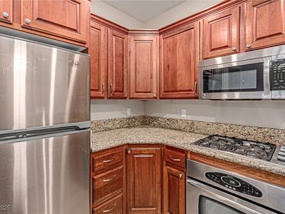 1510 Plaza Centre Dr UNIT 105, Las Vegas, NV, 89135