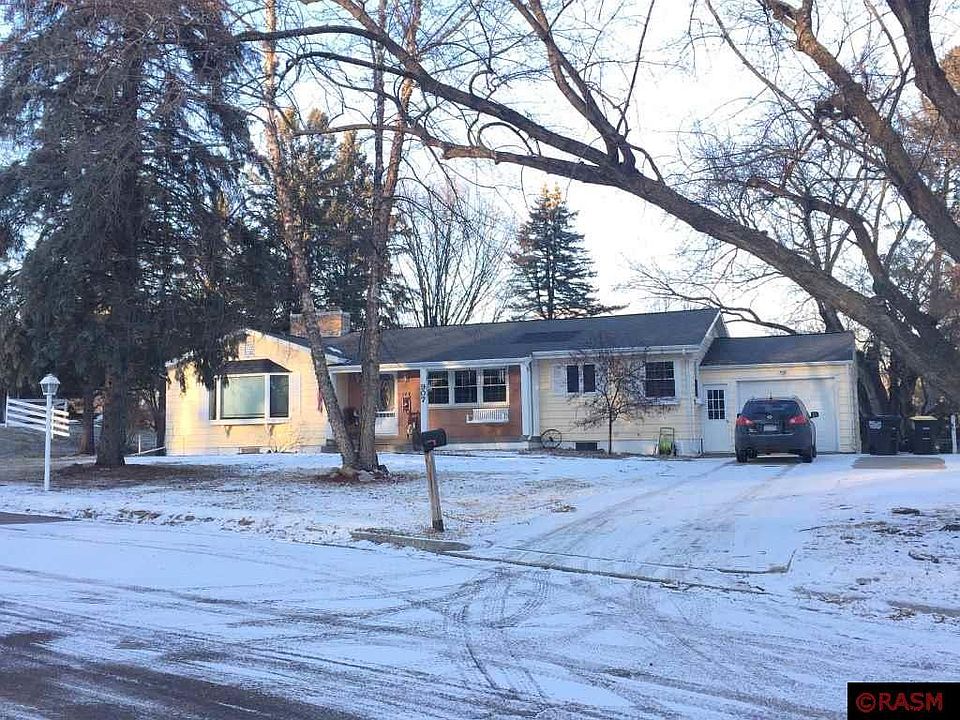 1st image of 907 Austin Dr