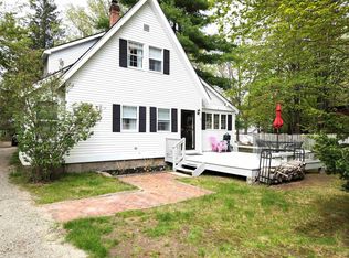 96 Seavey St, North Conway, NH 03860