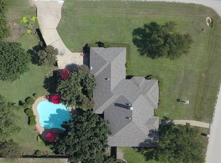 2800 Birmingham Briar Dr, Crowley, TX 76036