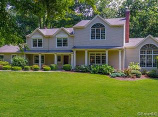 16 Farrell Rd, Weston, CT 06883