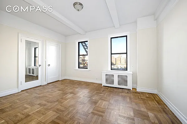 Rented by Compass | media 7