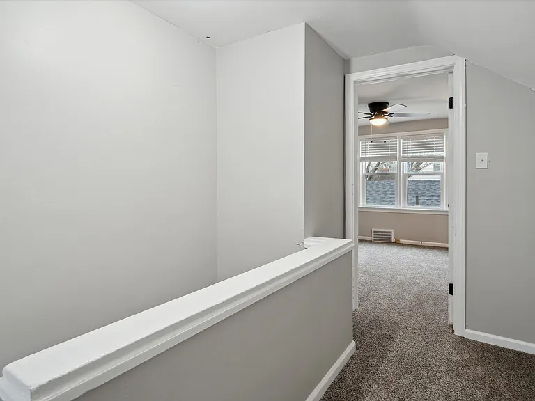 McCormick St — Photo 19