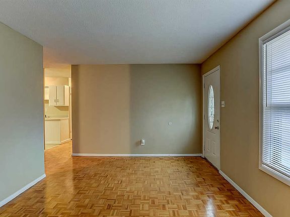 4th image of 5064 Cheston Ave