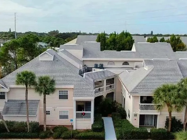 6810 Stones Throw Cir N #13301, Saint Petersburg, FL 33710