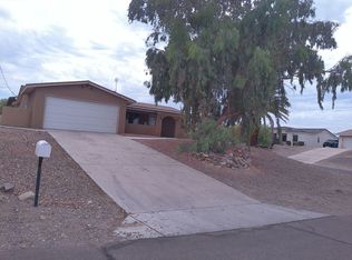 1640 Emerald Dr, Lake Havasu City, AZ 86403