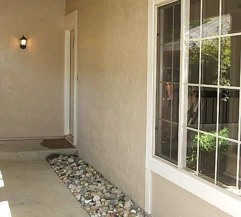 4th image of 156 Wildberry Ct