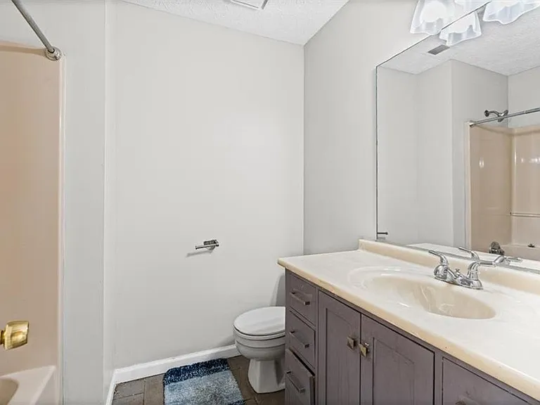 120 Woodcrest Dr — Photo 18