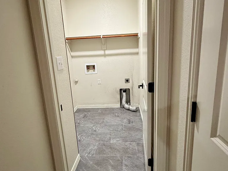 1001 Roberts Bend Ct — Photo 25