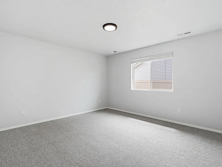 406 Hildago Way — Photo 48