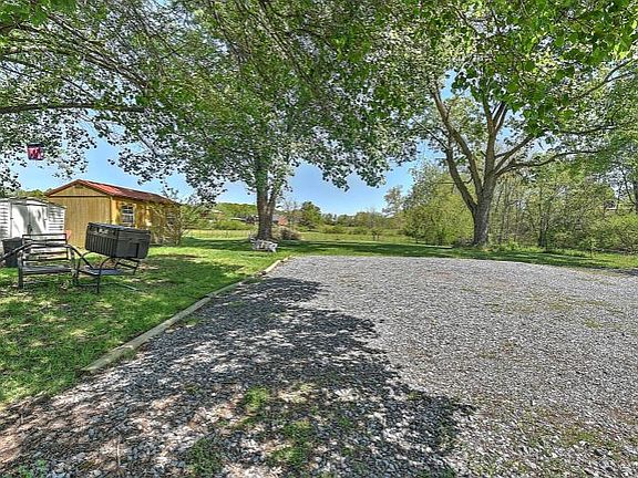 2nd image of 229 Bacon Rd