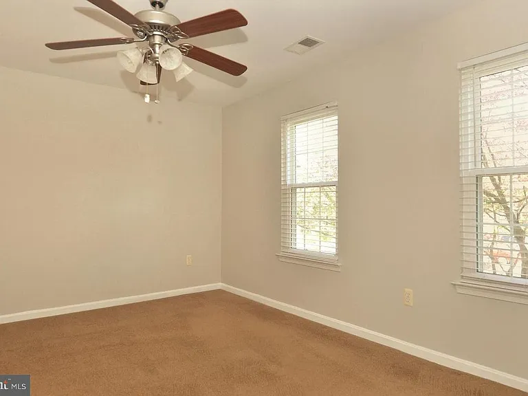 13103 Millhaven Pl #8 — Photo 17