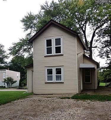3rd image of 530 E 16th St