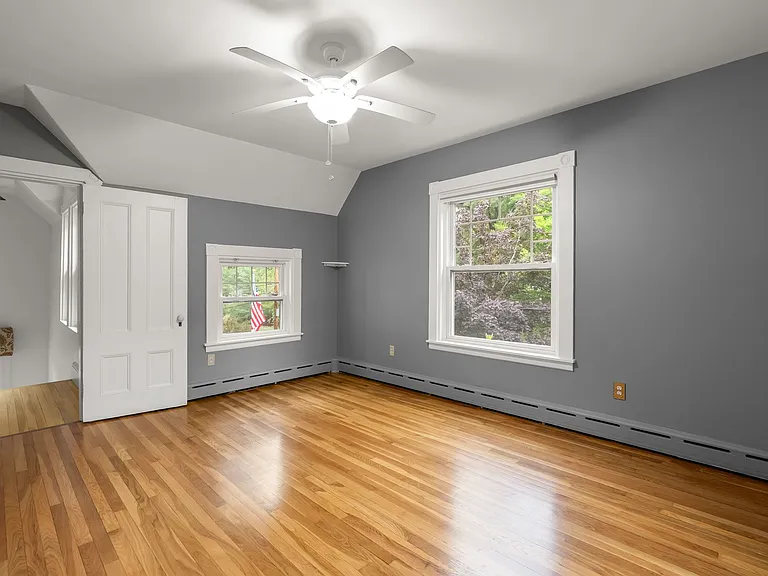 103 Hollis Ave — Photo 27